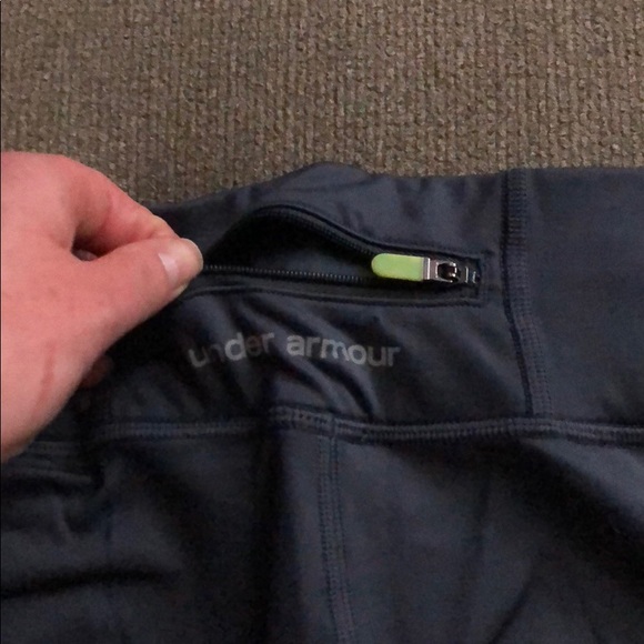 Long under armour leggings - Picture 5 of 6